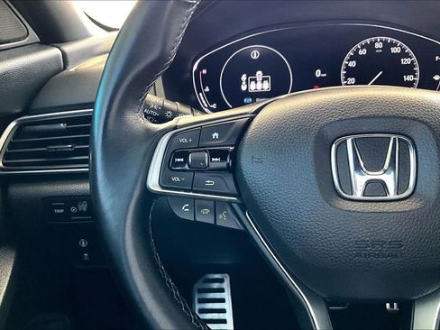 Used 2022 Honda Accord Sport image 10