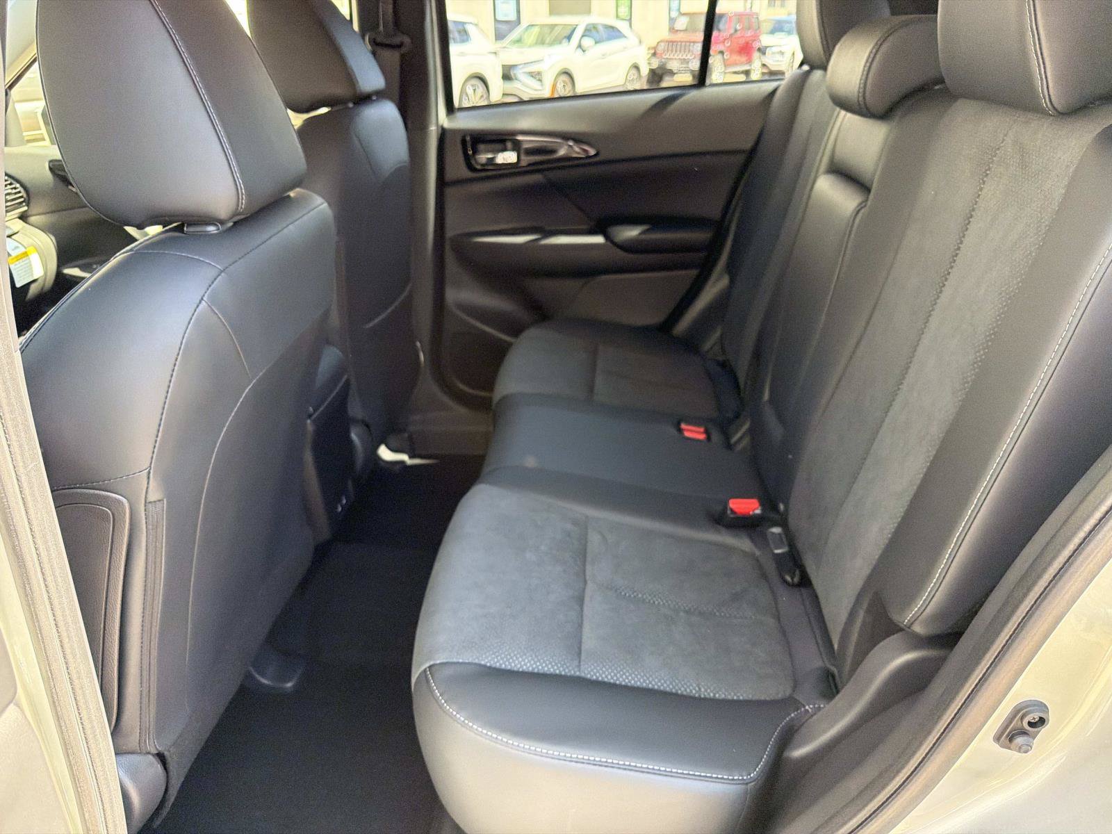 New 2026 Mitsubishi Eclipse Cross SE AWD/4WD image 11