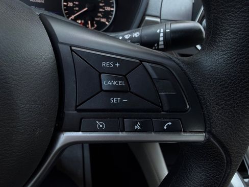 Used 2023 Nissan Altima 2.5 SV image 12