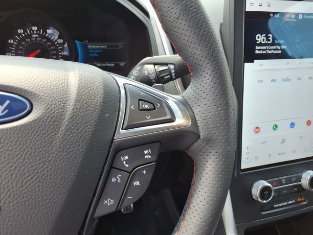 Used 2024 Ford Edge ST w/ Equipment Group 401A AWD/4WD image 27