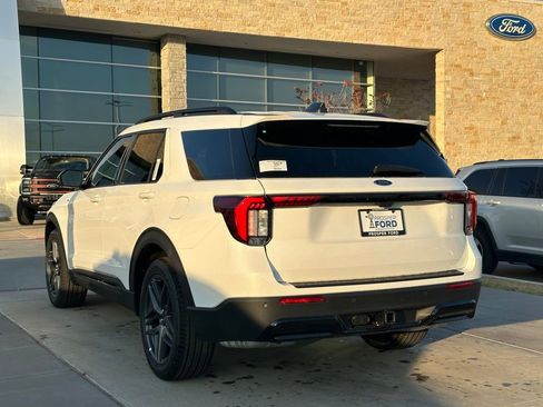 New 2026 Ford Explorer ST-Line w/ ST-Line Street Pack image 35