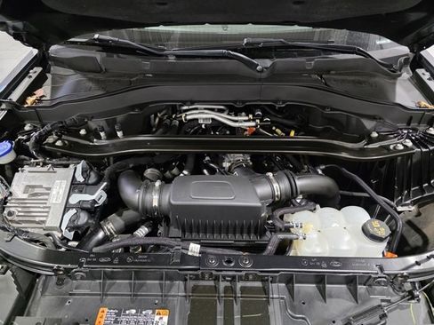 Used 2024 Ford Explorer ST w/ Equipment Group 401A image 28