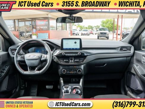 Used 2024 Ford Escape ST-Line AWD/4WD image 11