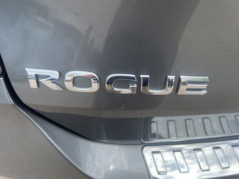 Used 2020 Nissan Rogue SL w/ Premium Package AWD/4WD image 34