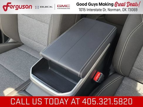 New 2027 GMC Terrain Elevation w/ Black Edition FWD image 30