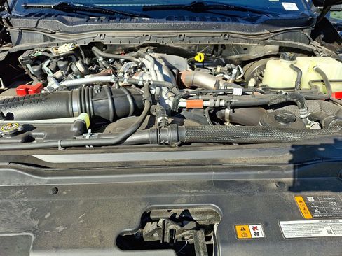 Certified 2024 Ford F250 Platinum AWD/4WD image 27