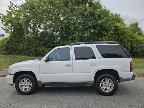 Used 2003 Chevrolet Tahoe Z71 AWD/4WD image 2