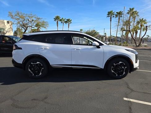 New 2026 Kia Sportage SX image 3