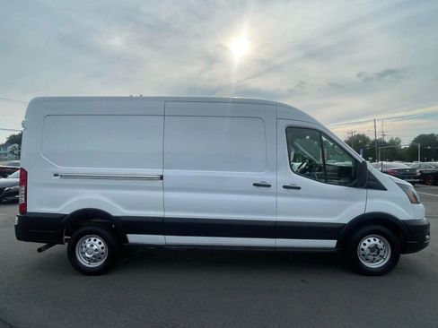 Used 2020 Ford Transit 250 Medium Roof AWD w/ Interior Upgrade Package image 4