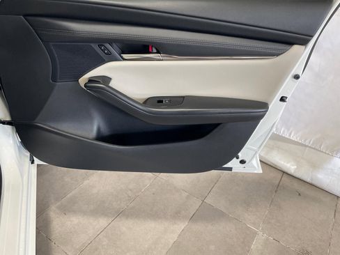 Certified 2025 MAZDA MAZDA3 s image 18