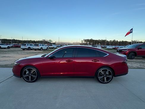 Certified 2025 Honda Accord Sport image 5