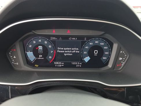Used 2025 Audi Q3 2.0T Premium AWD/4WD image 14