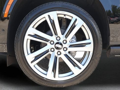 New 2026 Cadillac Escalade Sport w/ Touring Package AWD/4WD image 29