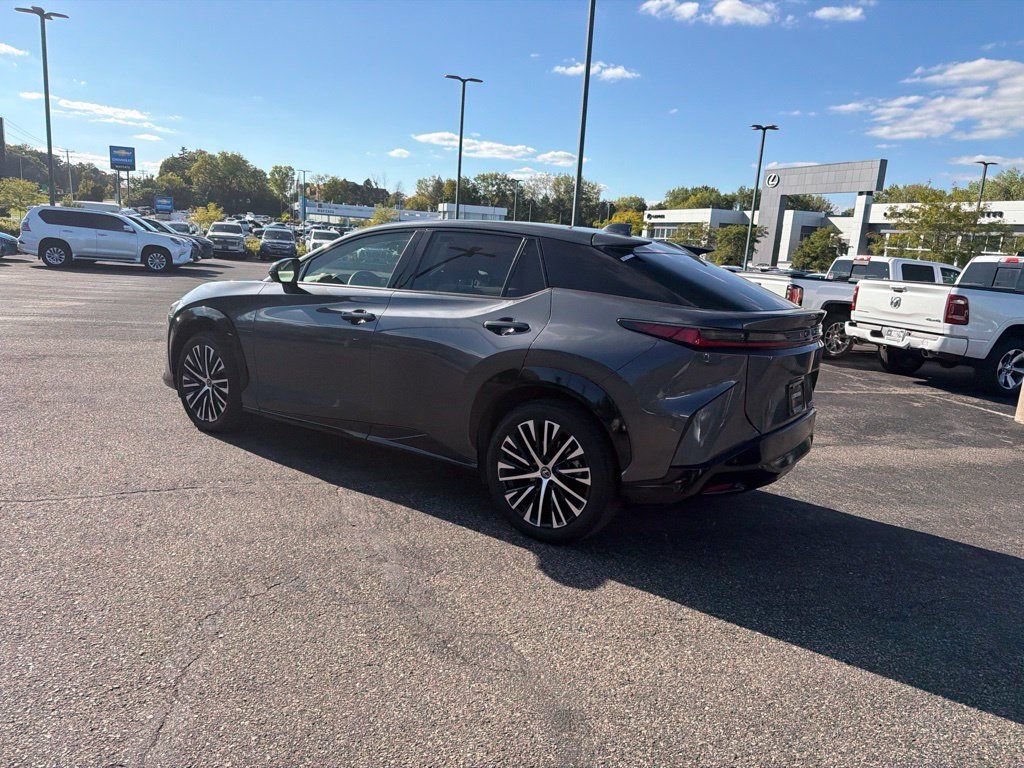 Used 2026 Lexus RZ 350e 2WD w/ Technology Package image 41