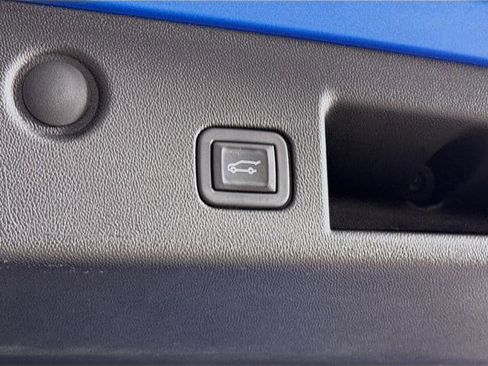 Used 2024 Chevrolet Equinox RS image 28