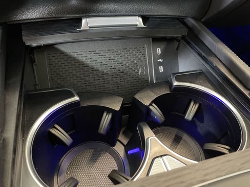 Certified 2025 Mercedes-Benz GLE 450e 4MATIC image 31