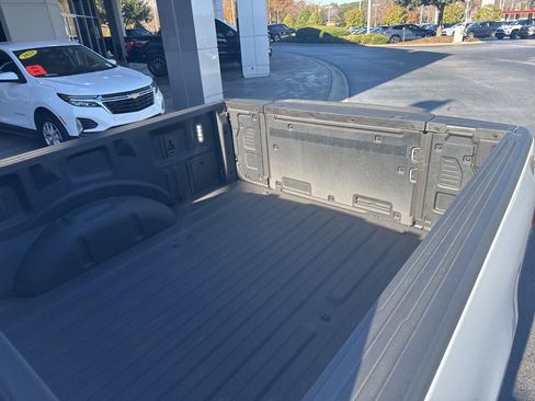 Used 2025 Ford F150 Lariat w/ Equipment Group 502A High image 6