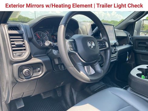 New 2025 RAM 3500 Tradesman w/ Chrome Appearance Group image 16