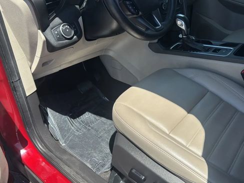 Used 2019 Ford Escape SEL AWD/4WD image 29