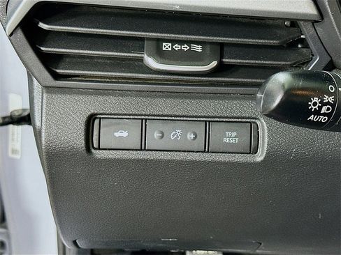 Used 2024 Nissan Altima 2.5 SR image 21