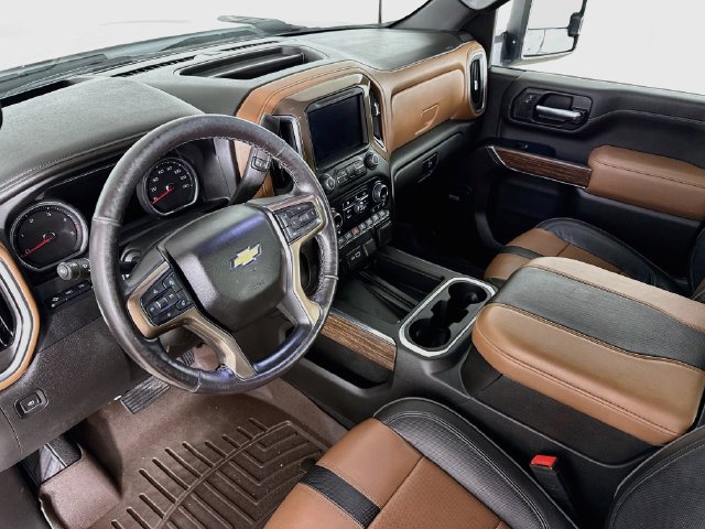 Used 2023 Chevrolet Silverado 3500 High Country w/ Z71 Off-Road Package AWD/4WD image 16