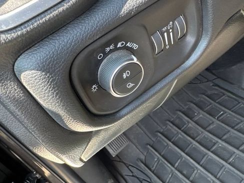 Used 2020 RAM 2500 Laramie AWD/4WD image 14