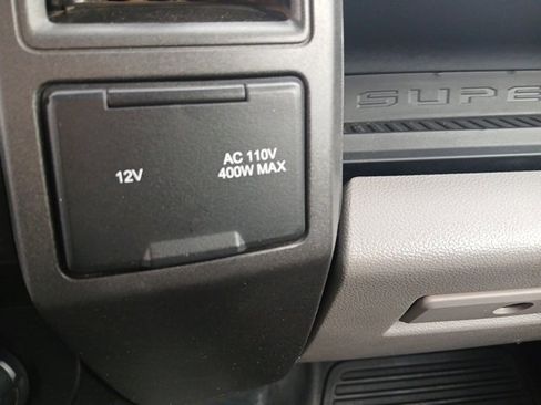 Used 2022 Ford F350 XL w/ Power Equipment Group image 32