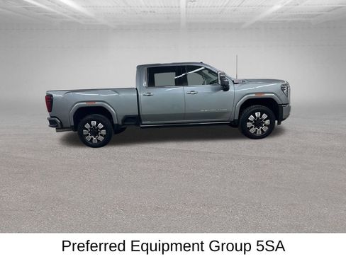 Used 2024 GMC Sierra 2500 Denali w/ Denali Reserve Package image 14