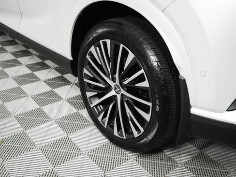 Certified 2024 Lexus RX 350 Premium Plus image 8