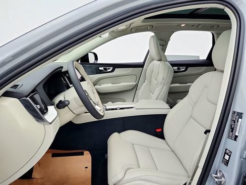 New 2026 Volvo XC60 B5 Ultra w/ Protection Package Premier image 21