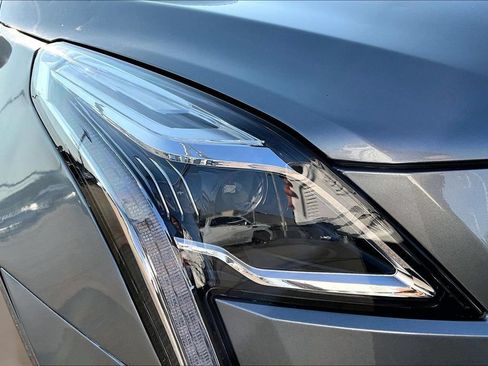 Used 2022 Cadillac XT5 Premium Luxury FWD image 31