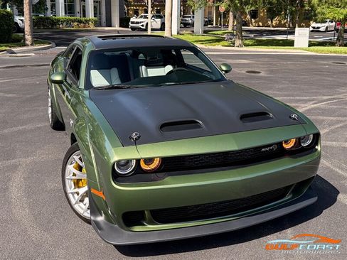 Used 2023 Dodge Challenger SRT Hellcat RWD image 64