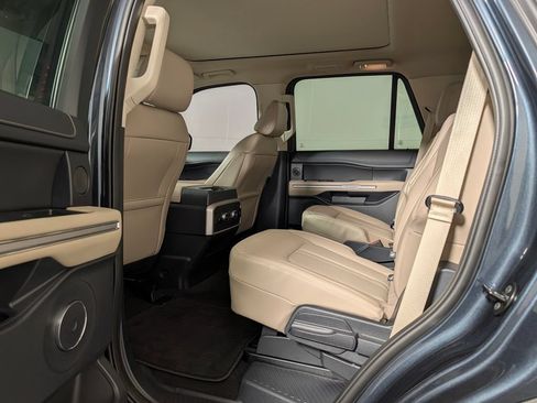Certified 2024 Ford Expedition Limited RWD image 12