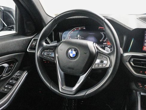 Used 2019 BMW 330i Sedan w/ Convenience Package RWD image 16