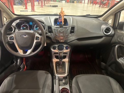 Used 2018 Ford Fiesta SE FWD image 10