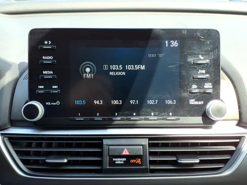 Used 2019 Honda Accord LX image 15
