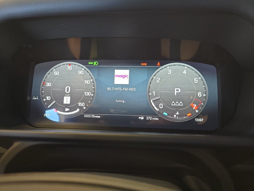 New 2026 Land Rover Defender 110 X-Dynamic SE AWD/4WD image 14