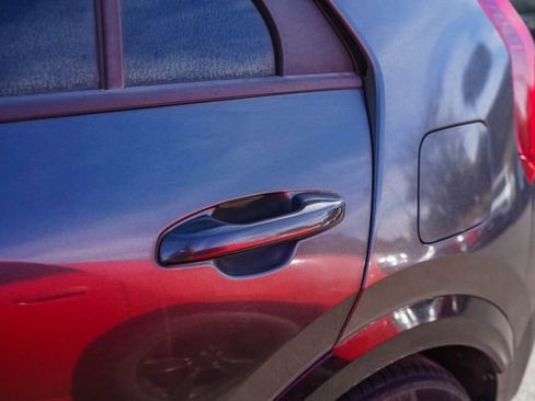 Certified 2023 Kia Niro EX Touring image 9