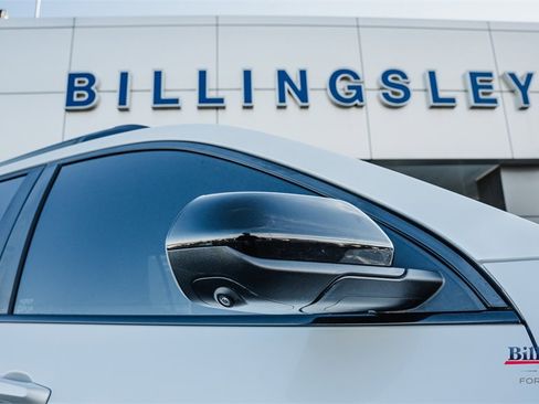 Used 2025 Chevrolet Equinox RS w/ Safety and Technology Package image 8