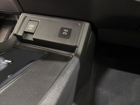 Used 2023 Acura RDX w/ Technology Package image 37