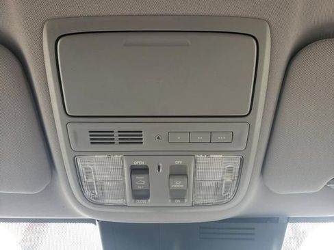 Used 2021 Honda CR-V Touring image 26