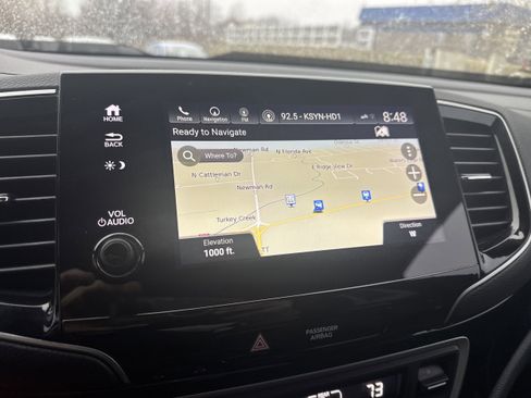 Used 2025 Honda Passport Black Edition image 21