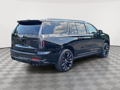 Certified 2026 Cadillac Escalade ESV V w/ LPO, ONYX Package AWD/4WD image 6