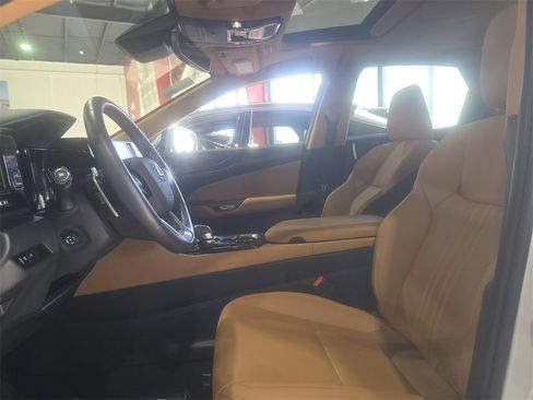 Certified 2025 Lexus NX 250 FWD w/ Accessory Package (Z1) image 19