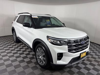 Certified 2025 Ford Explorer Active w/ Active Comfort Package