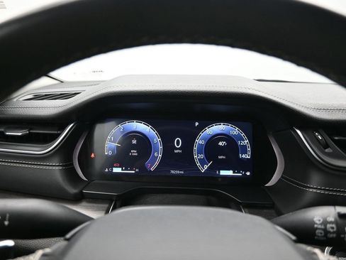 Used 2023 Jeep Grand Cherokee L Limited image 16