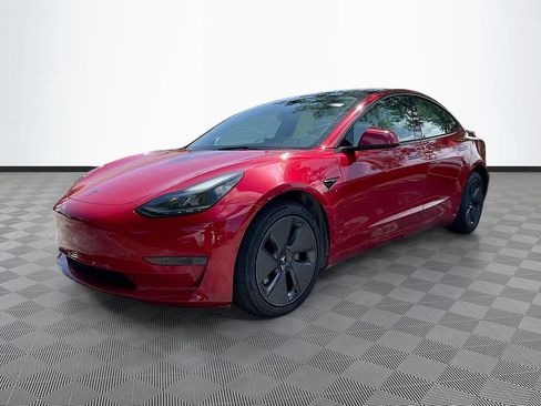 Used 2023 Tesla Model 3 Standard Range RWD image 3