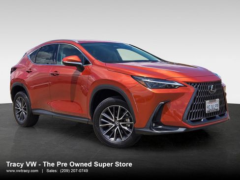 Used 2024 Lexus NX 250 FWD image 1