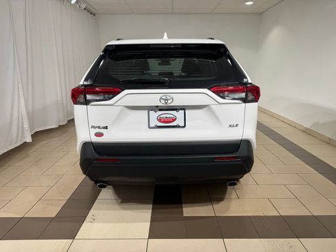 Certified 2025 Toyota RAV4 XLE image 4
