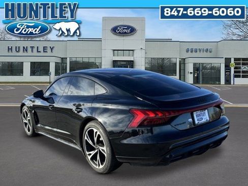 Used 2022 Audi e-tron GT Premium Plus w/ Performance Package AWD/4WD image 6